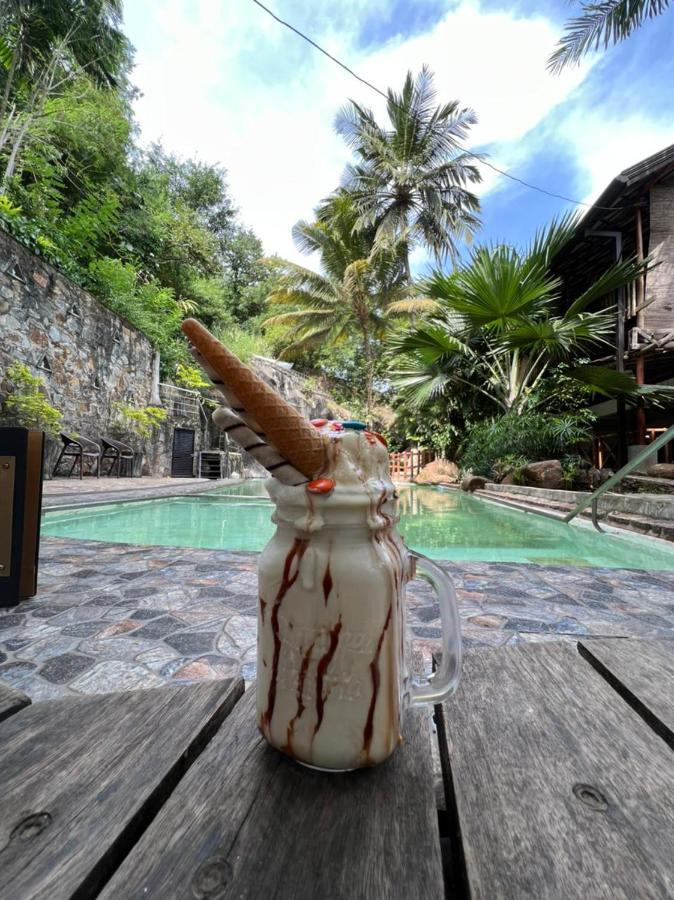 كاندي Udf Nature Villa المظهر الخارجي الصورة